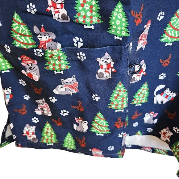 NEW Two Christmas Scrub Tops Red and Blue with Christmas Tree Cats Dogs Sz M - Picture 4 of 16